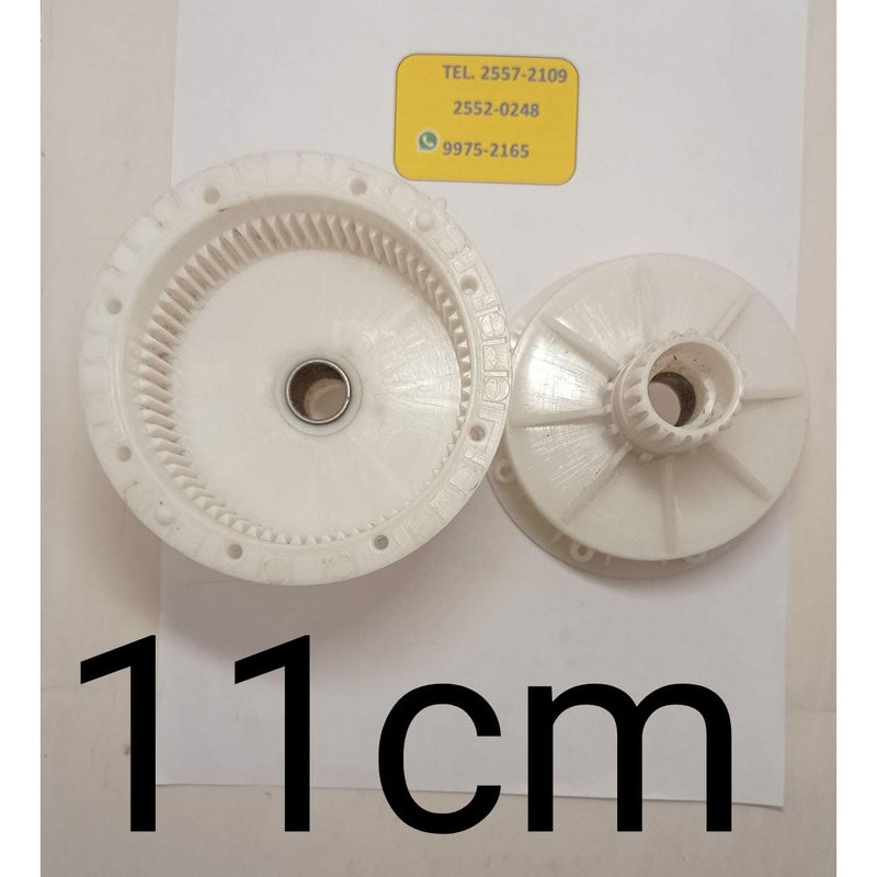 Tapa plástica inferior transmisión de lavadora Whirlpool electrónica