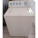 Lavadora Amana digital  4 perillas